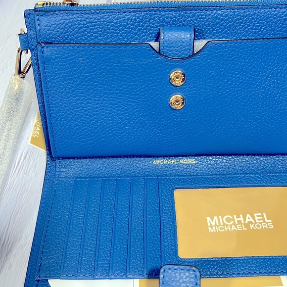 🌸 NWT MICHAEL KORS JET SET DOUBLE ZIP PEBBLE LEATHER PHONE WRISTLET VINTAGE BLUE